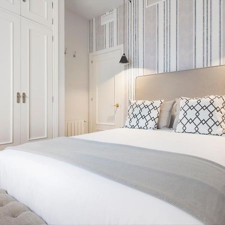Magno Apartments Santa Ana 26 Sevilla Bagian luar foto